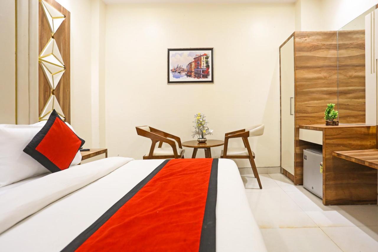 Frank Stay-Newly Built Worth -2Mins Walk From Rk Ashram Metro Satation นิวเดลี ภายนอก รูปภาพ