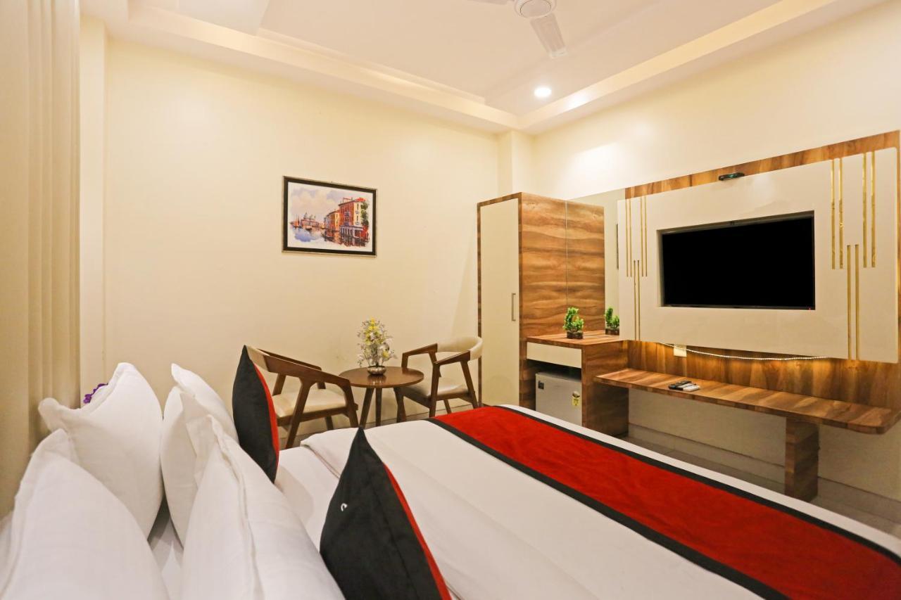 Frank Stay-Newly Built Worth -2Mins Walk From Rk Ashram Metro Satation นิวเดลี ภายนอก รูปภาพ